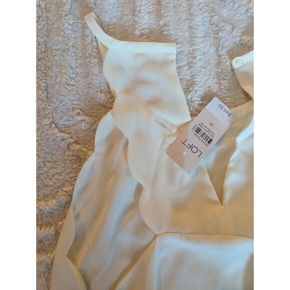 LOFT Ivory Scalloped Cami Tank Top – Size M – NWT - Picture 4 of 4